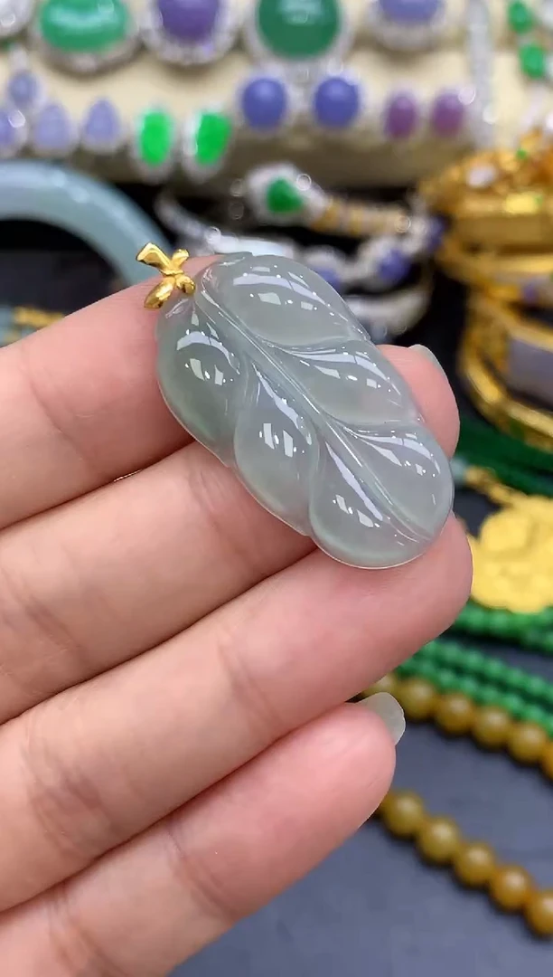 颈饰18K金镶嵌翡翠383-中国好珍宝