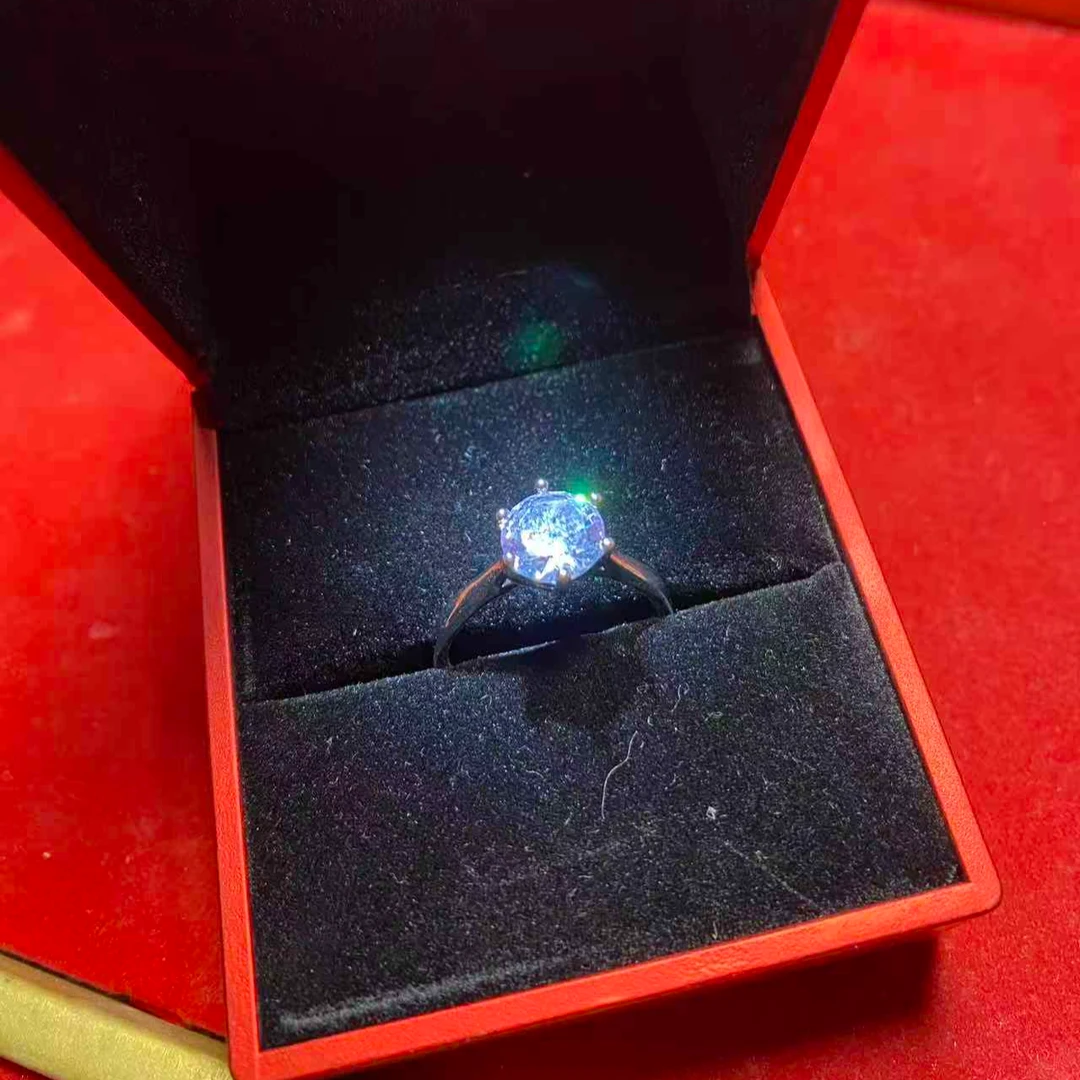 时尚女士百搭精美戒指D001