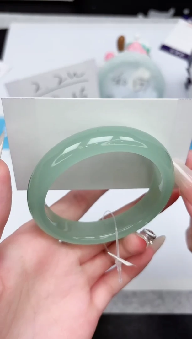 石英质玉手镯未镶嵌146-57