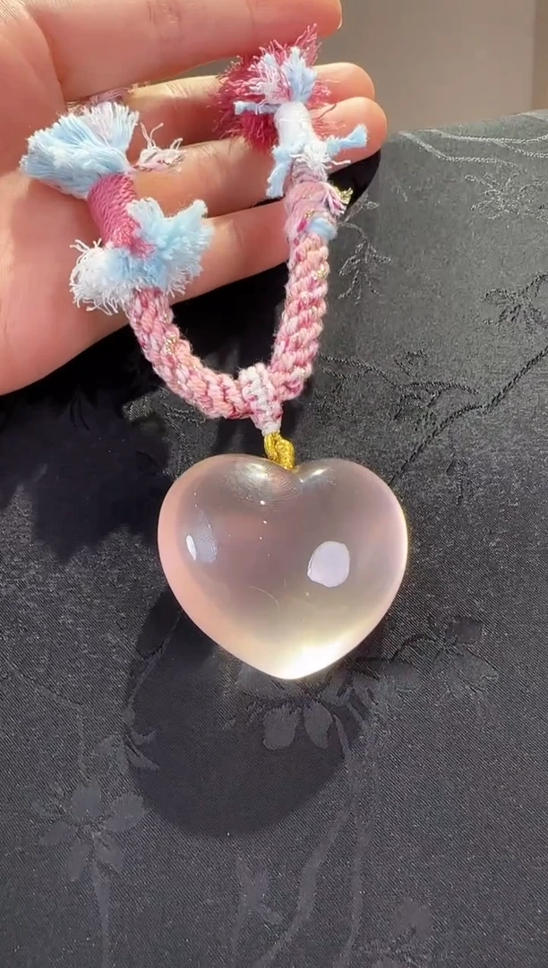 颈饰未镶嵌水晶爱心吊坠