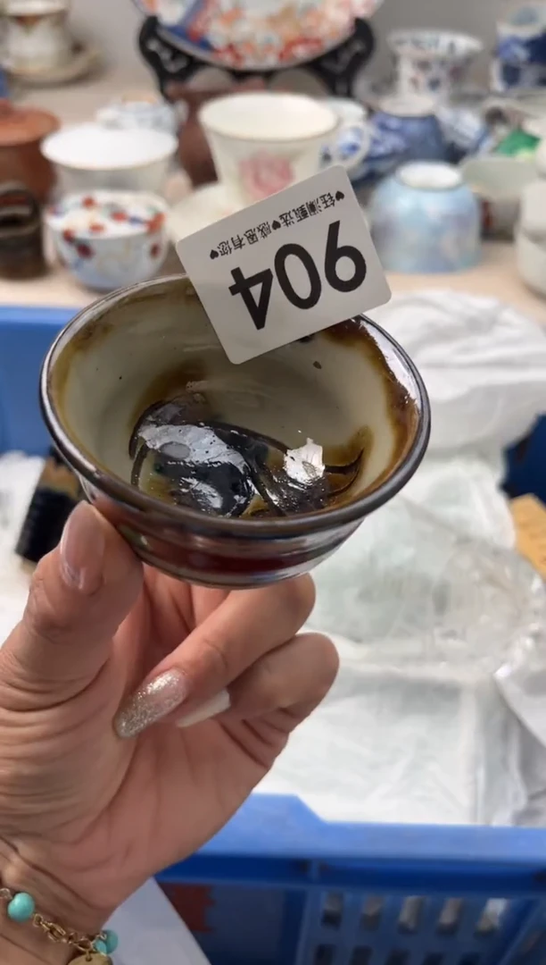 瓷片艳*姐       904