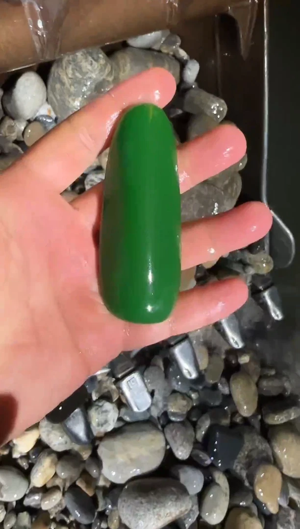 未镶嵌和田玉（糖玉）挂件1
