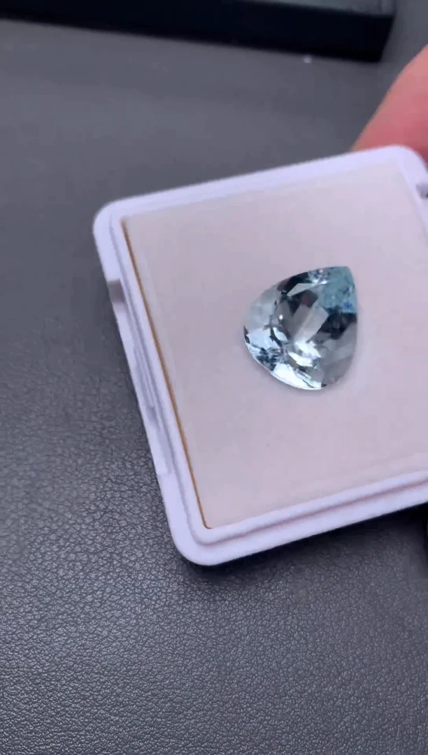 裸石海蓝宝石17.3 克拉