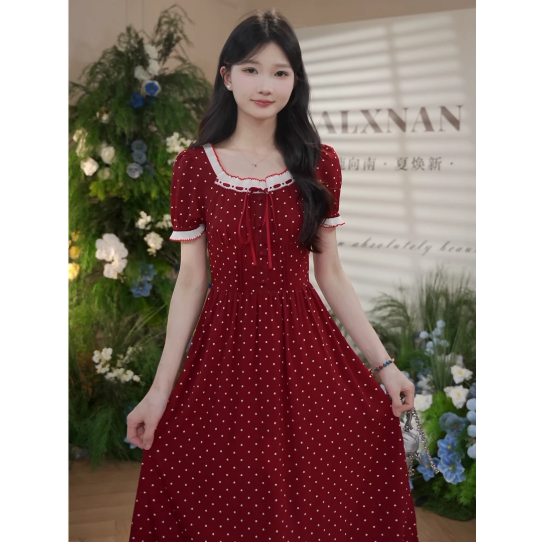 鹿向南「托卡艳阳」法式甜美显白女夏季新款红色波点蕾丝方领连衣裙