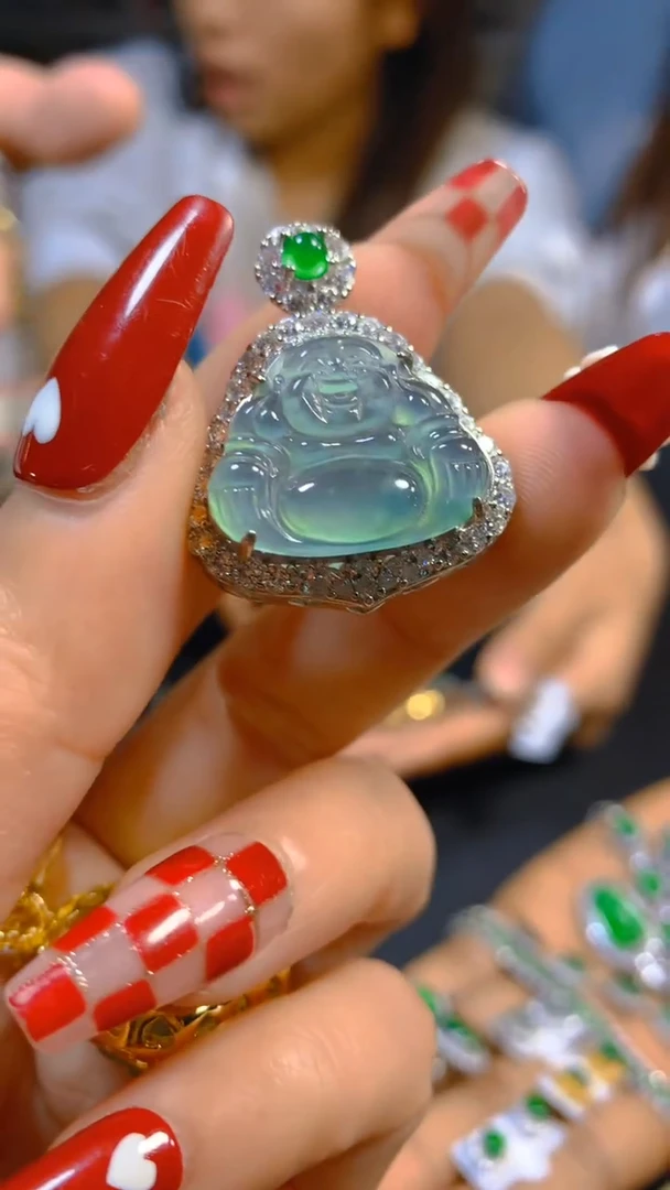 【闪购商品】翡翠吊坠(赠链)未镶嵌0565258459多样性发一