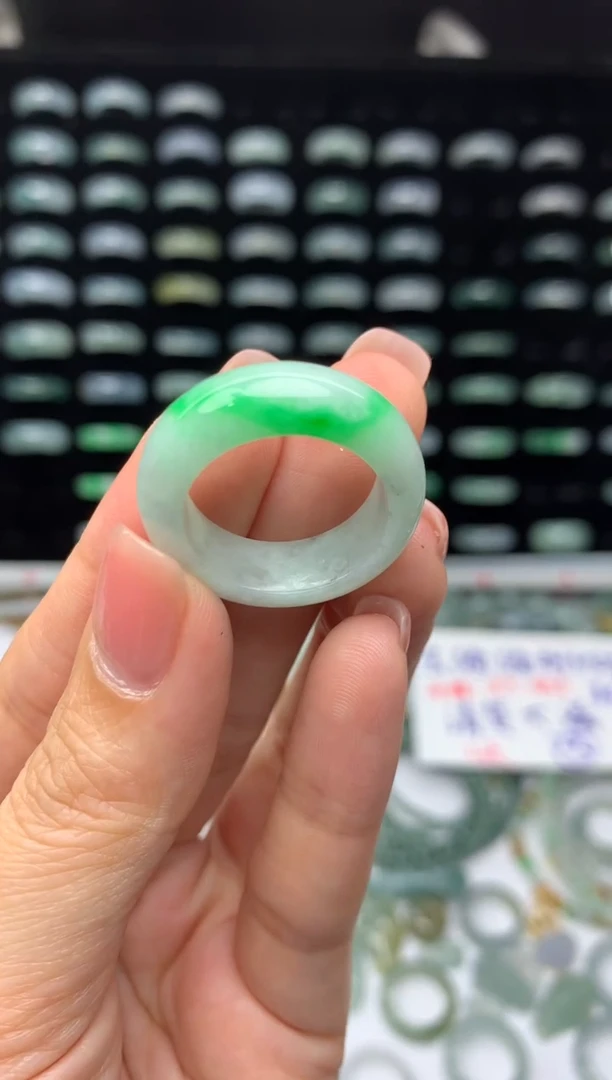 未镶嵌定制翡翠690元毛货精抛拍1发一