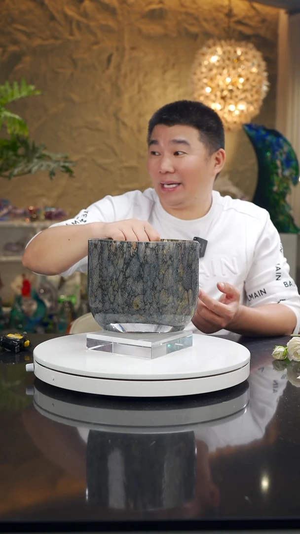 摆件宇**心福利灰色花瓶