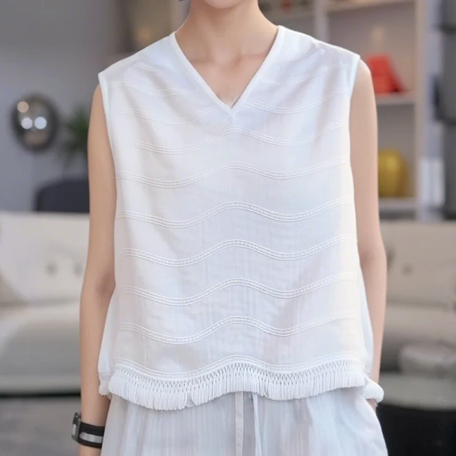 2025夏季新款宽松v领无袖小衫女法式洋气流苏设计感薄款显瘦上衣