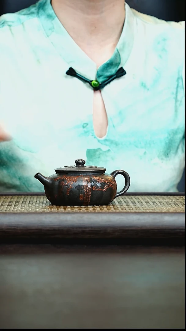 茶壶紫砂宜兴紫砂壶             24（底槽清柴烧
