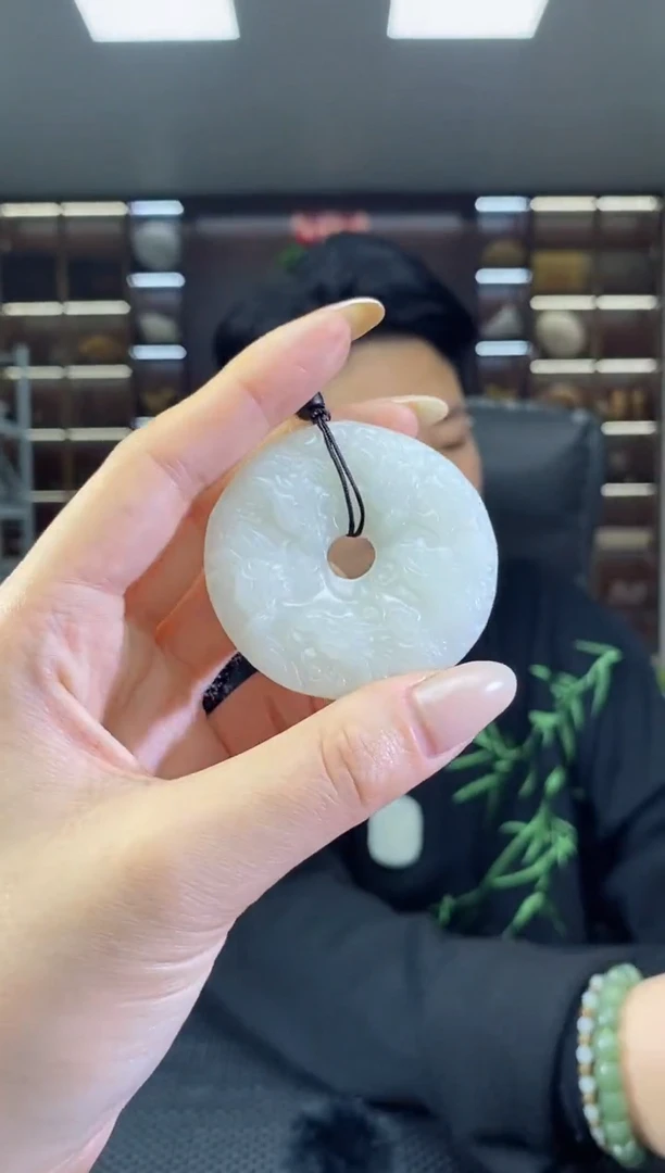 【闪购商品】和田玉颈饰未镶嵌清货