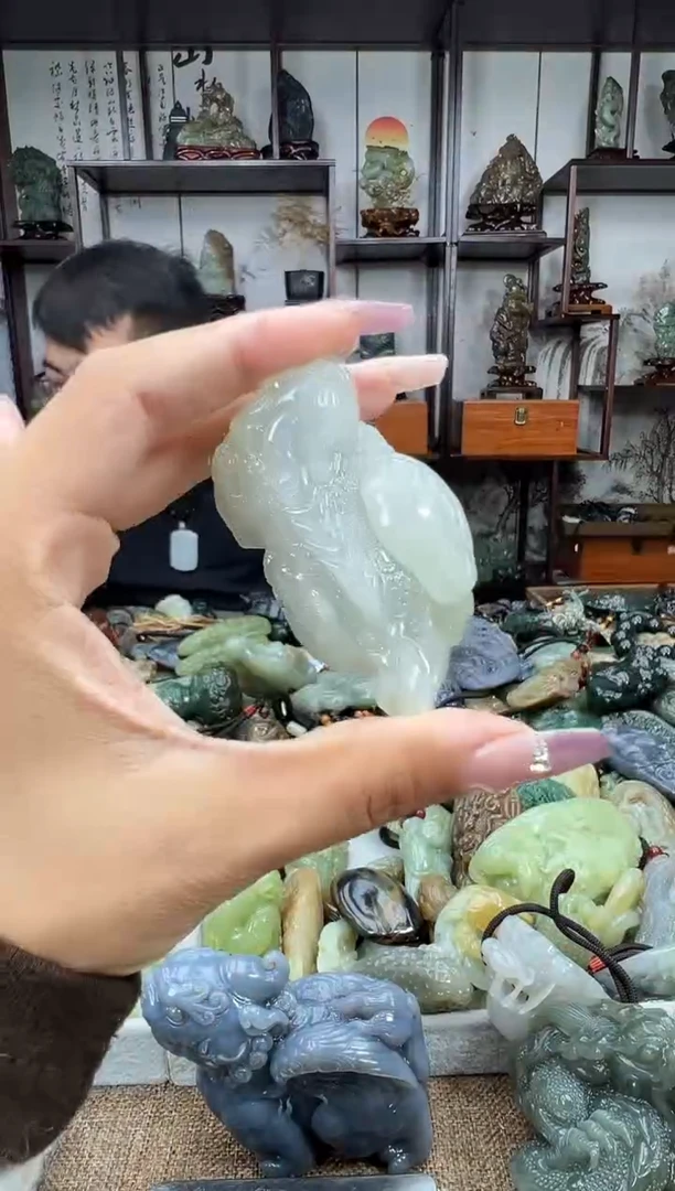 未镶嵌和田玉把件1