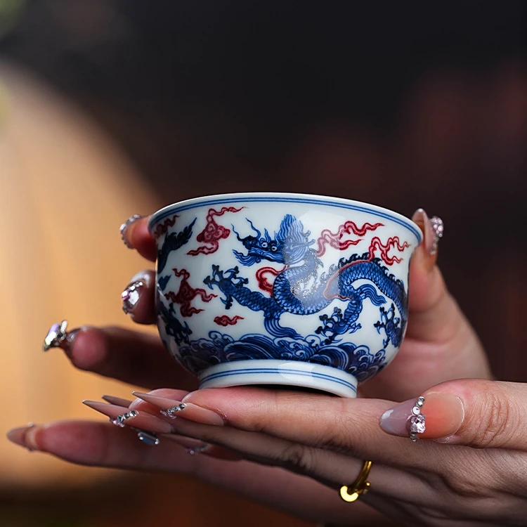 片云晚谷釉里红海水龙纹陶瓷主人杯缠枝炉式杯PYWG25茶杯