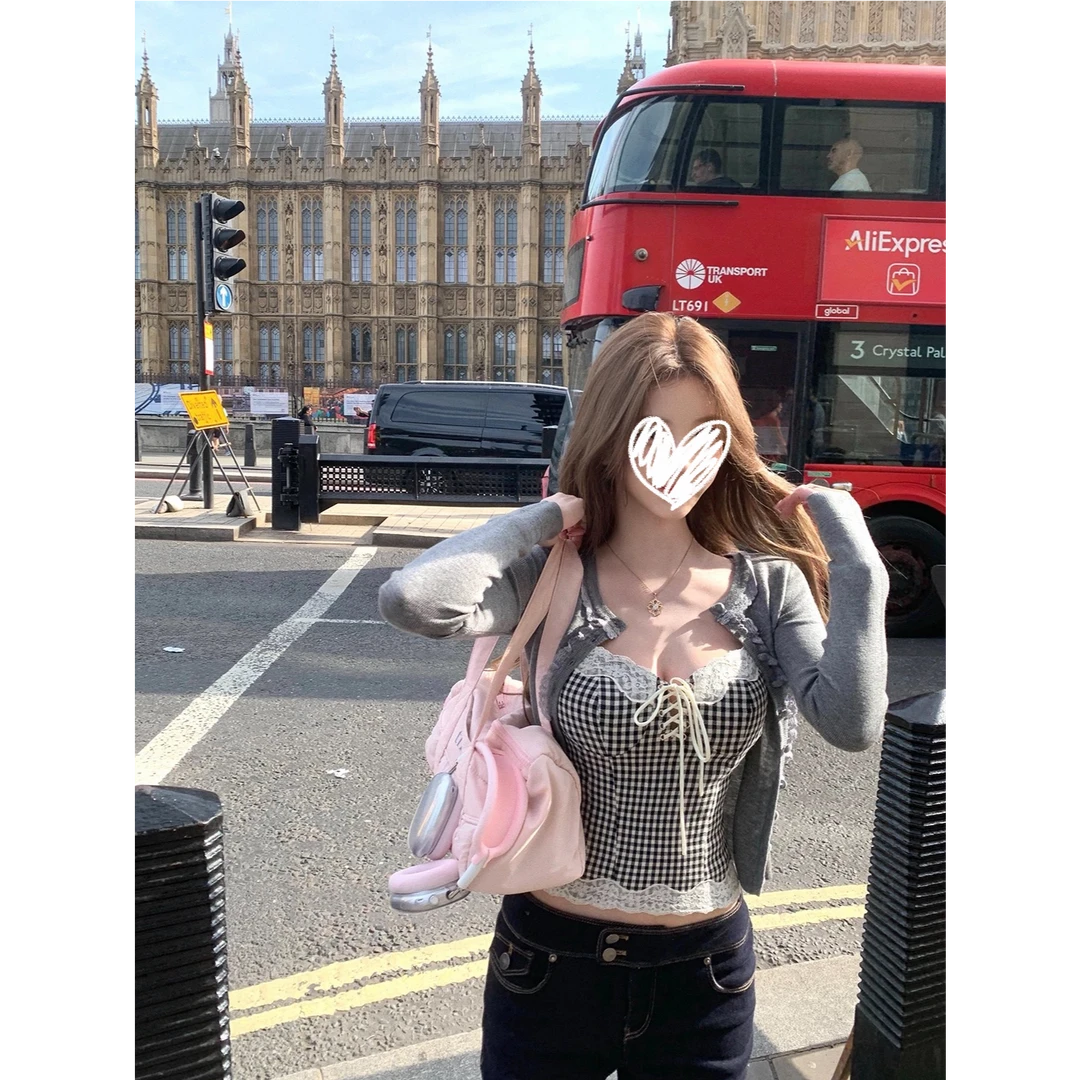 比弗利针织开衫女设计感秋冬修身拼接花边长袖上衣+蕾丝绑带吊带