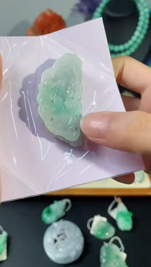 未镶嵌把件翡翠269