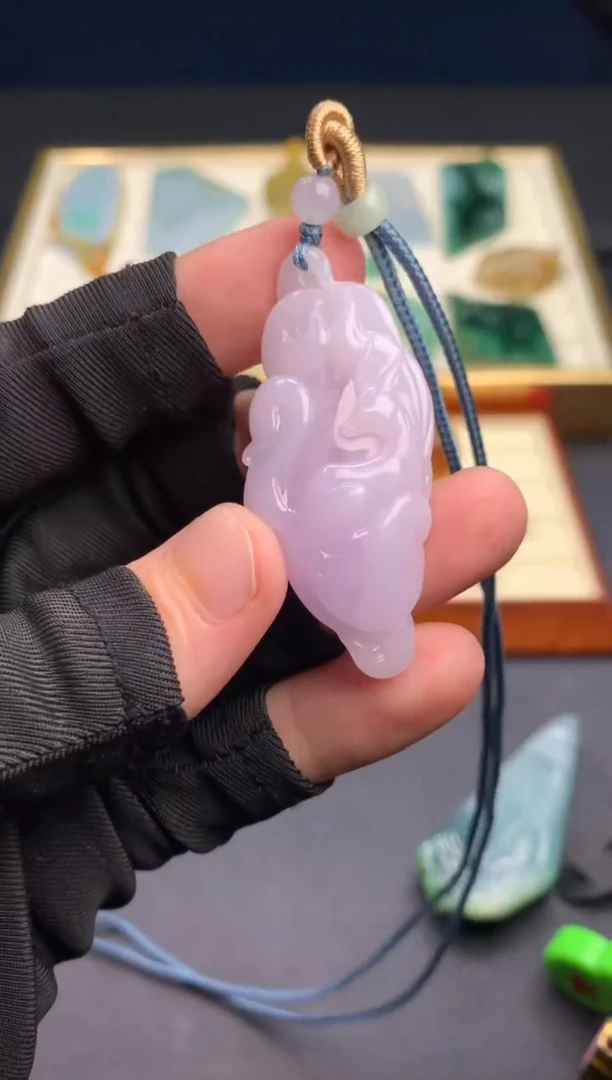 翡翠未镶嵌颈饰G****R天然翡翠九尾狐