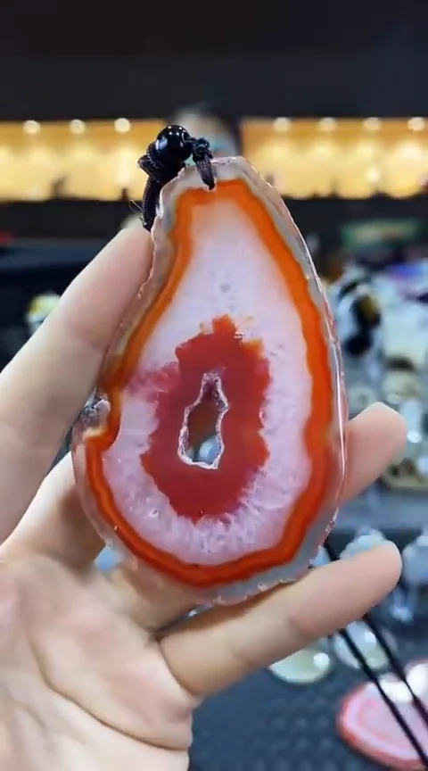 未镶嵌颈饰玛瑙/玉髓渔**奇玛瑙
