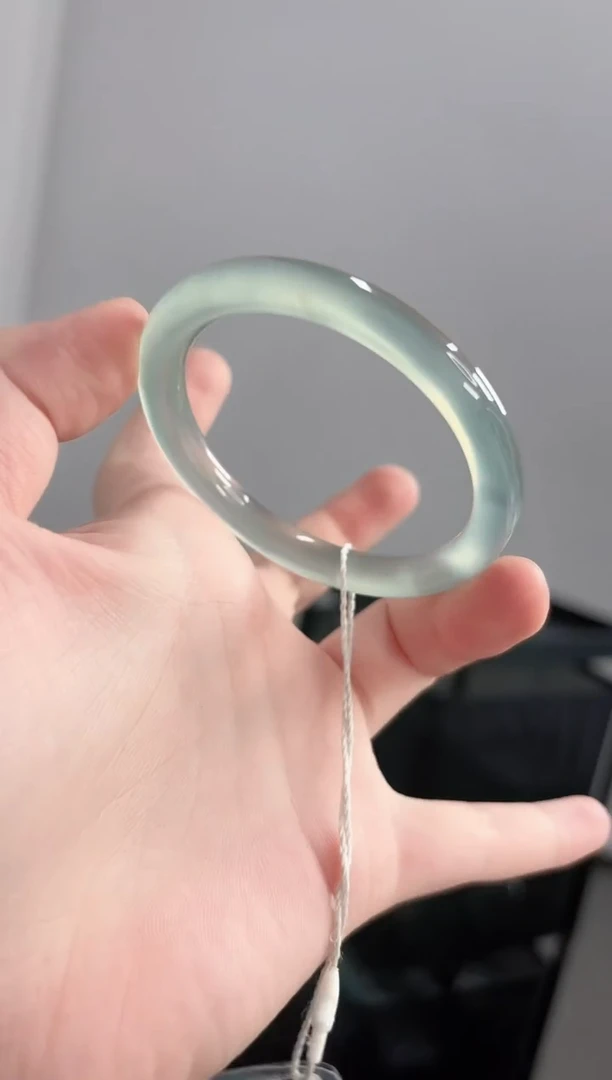 玛瑙/玉髓手镯未镶嵌58圈