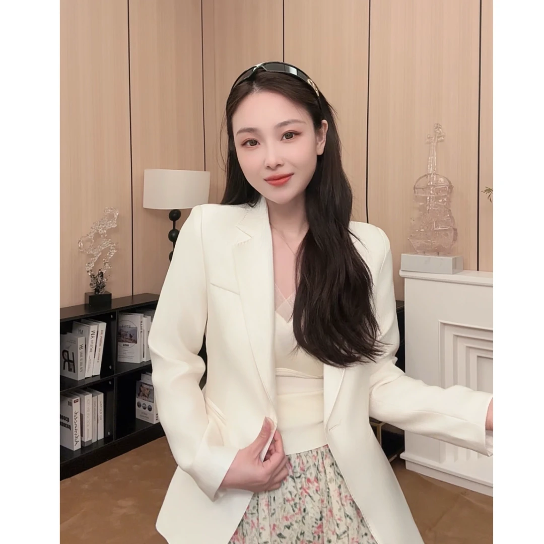 新款简约百搭潮流西装上衣9171