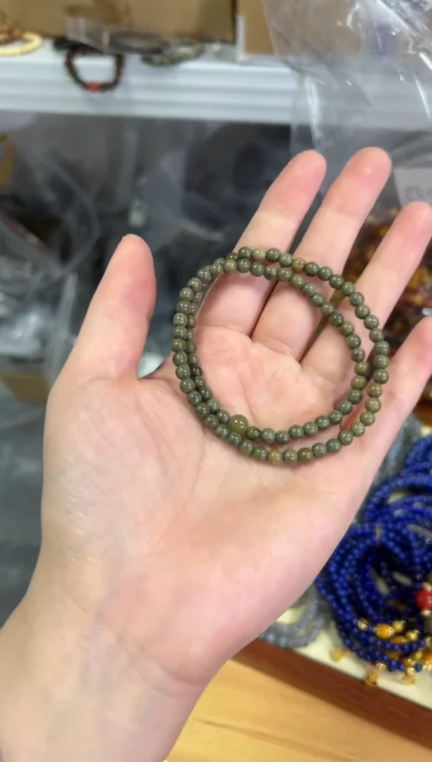 【闪购商品】维腊木（绿檀）手串未镶嵌和田玉绿檀木款双圈手链[0526]