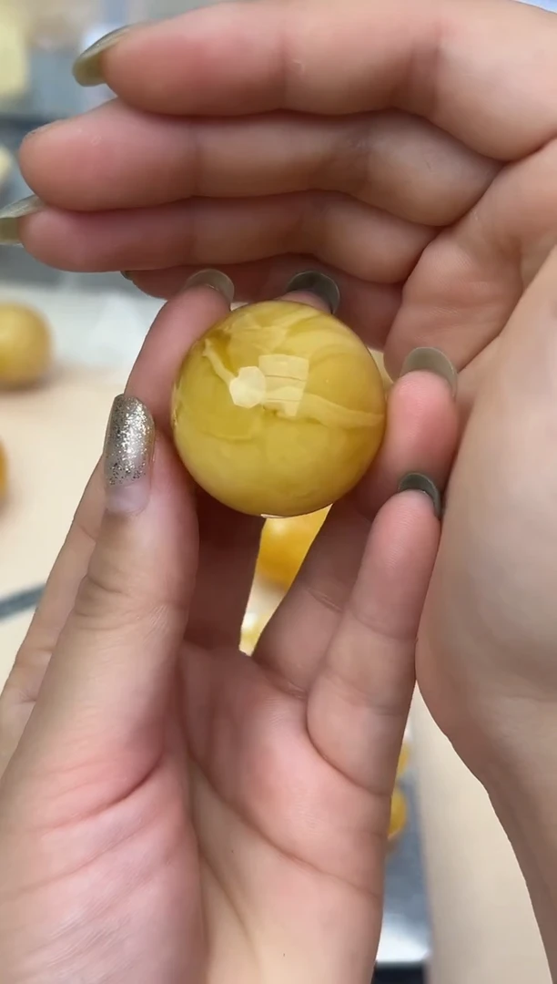 未镶嵌蜜蜡裸石蜜蜡吊坠