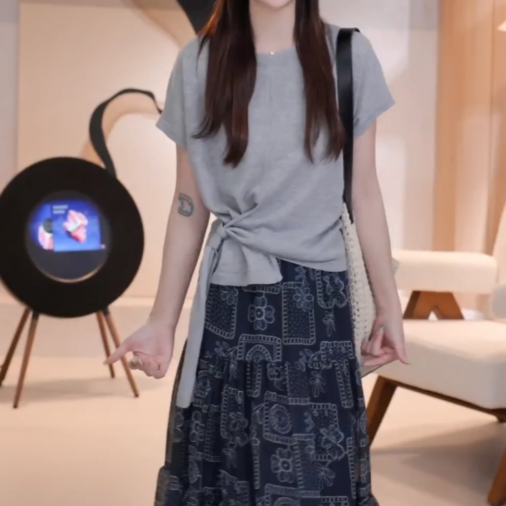 设计感下摆绑带短袖针织衫2025夏季新款轻薄舒适圆领纯色圆领上衣