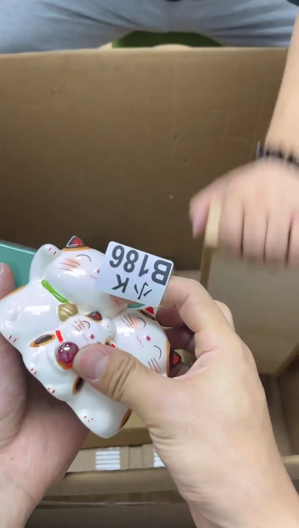 瓷片自**孩186 自信女孩 自信女孩