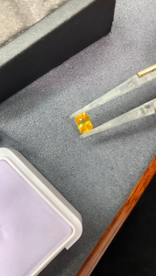 裸石蓝宝石1.08ct CGTL