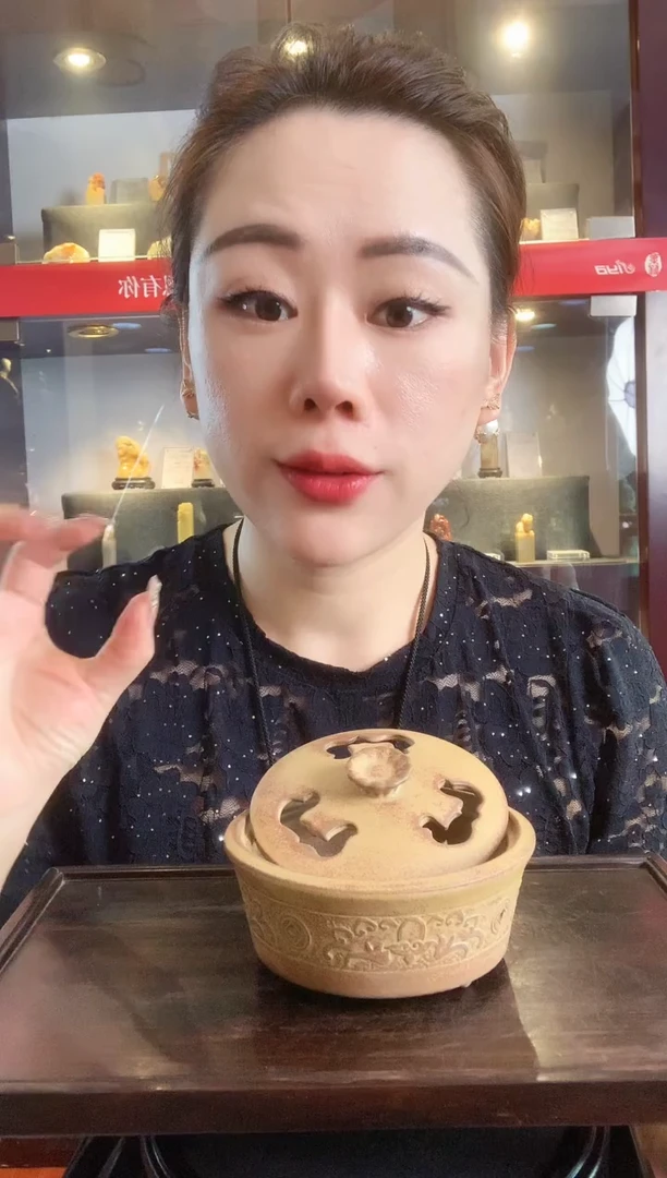 摆件中国白德化大师瓷  集雅款香炉