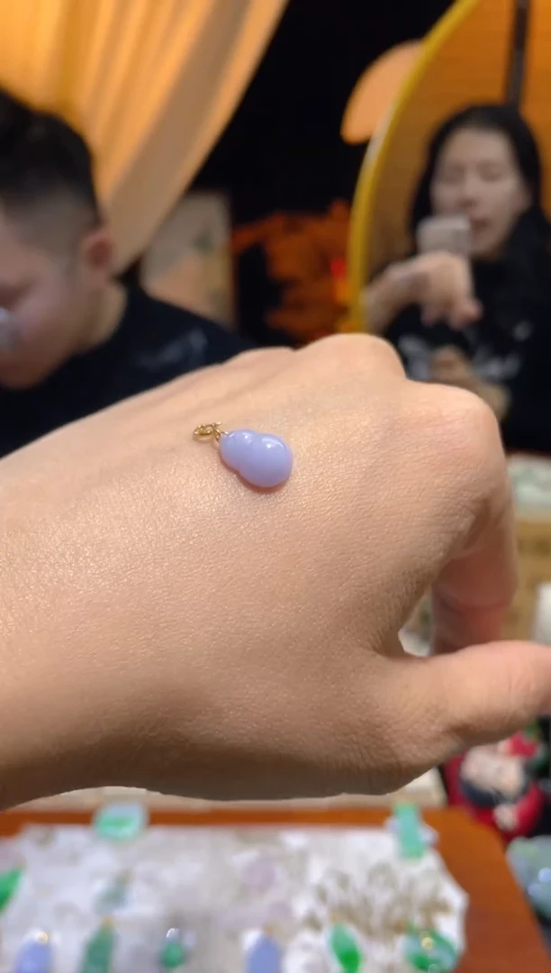 【闪购商品】翡翠颈饰18K金镶嵌假一赔三