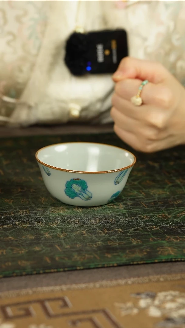 善窑厂汝窑斗彩白菜鸡缸杯