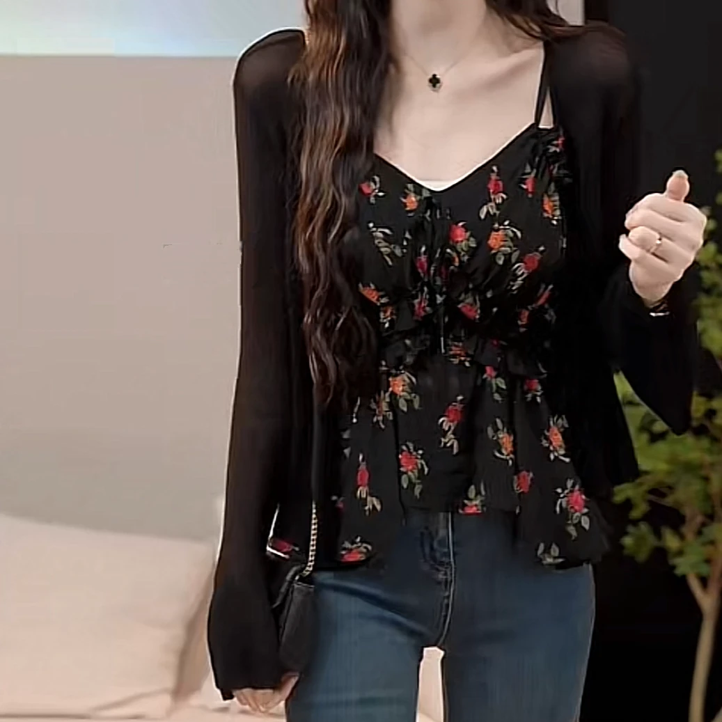设计感韩系温柔风碎花吊带上衣+黑色开衫两件套2025春夏法式套装
