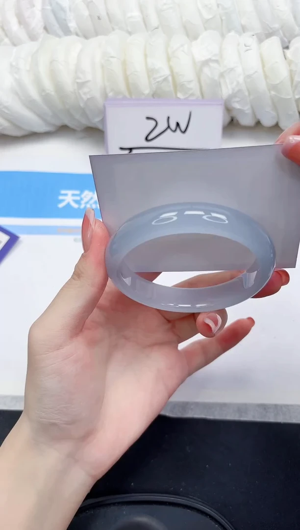 未镶嵌手镯石英质玉141-60-仪式感