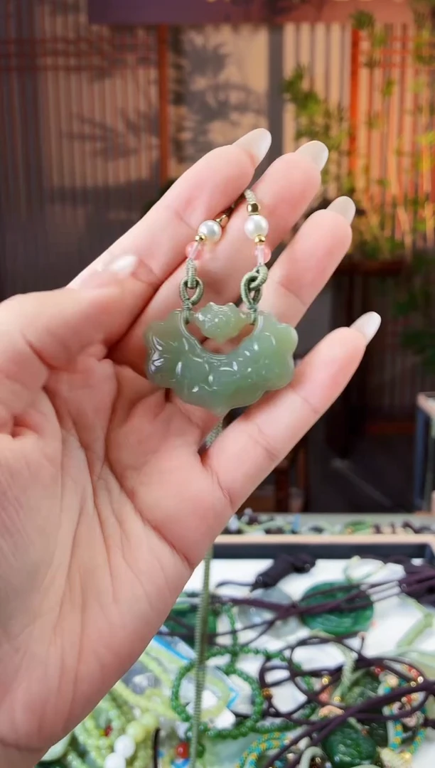 颈饰未镶嵌和田玉多样性发货拍一发一