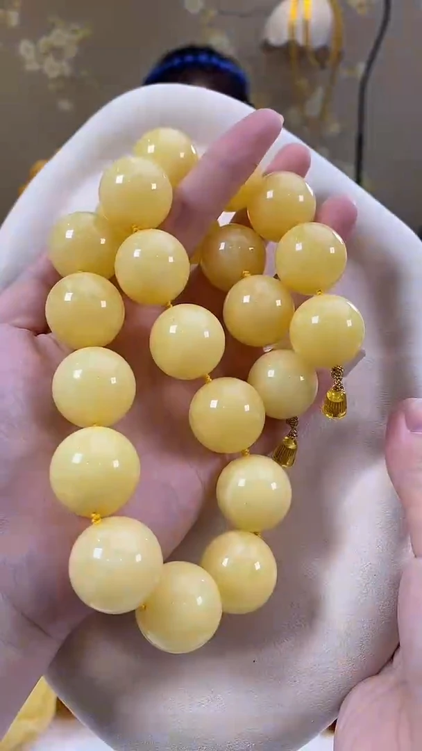琥珀颈饰未镶嵌项链