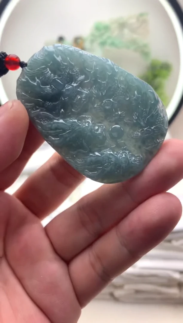 颈饰未镶嵌翡翠九龙牌