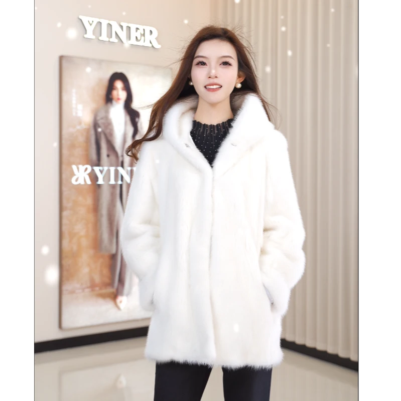 YINER/音儿YINER音儿女装保暖优雅高级连帽水貂毛皮草8C43509706