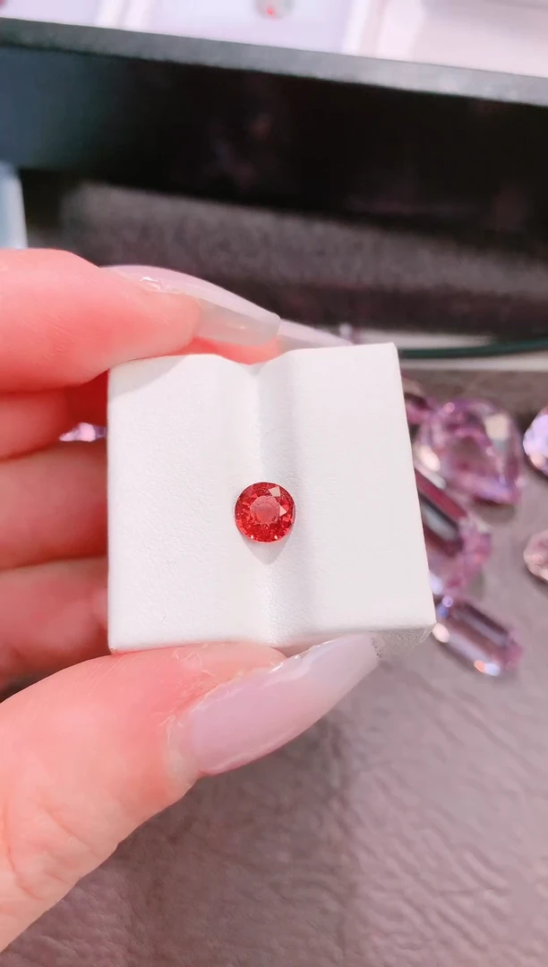 未镶嵌珠宝半成品石榴石1.17ct