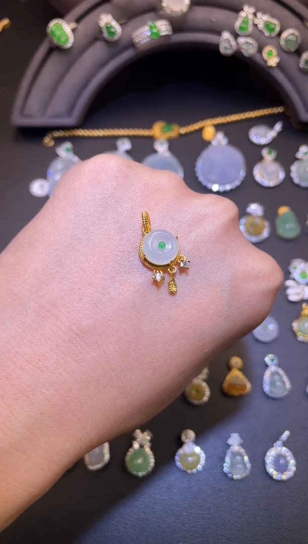 吊坠(不含链)银S925镶嵌翡翠1