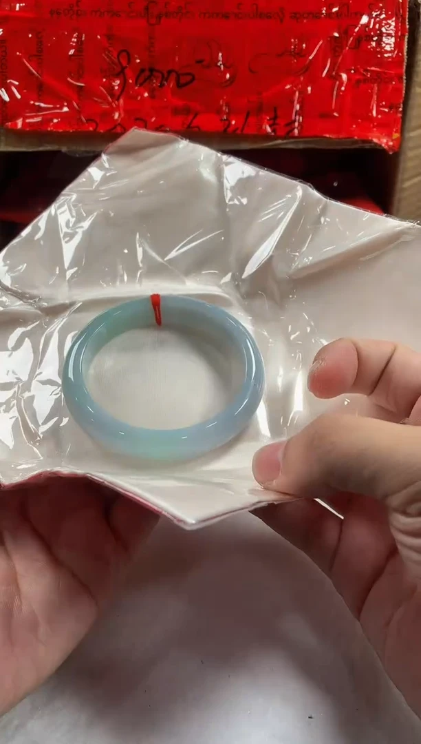 未镶嵌定制翡翠5079毛货不退不换 61-62圈