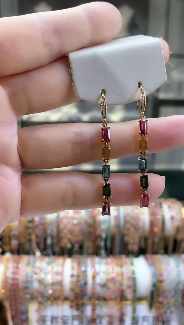 银S925镶嵌耳钩碧玺666666666