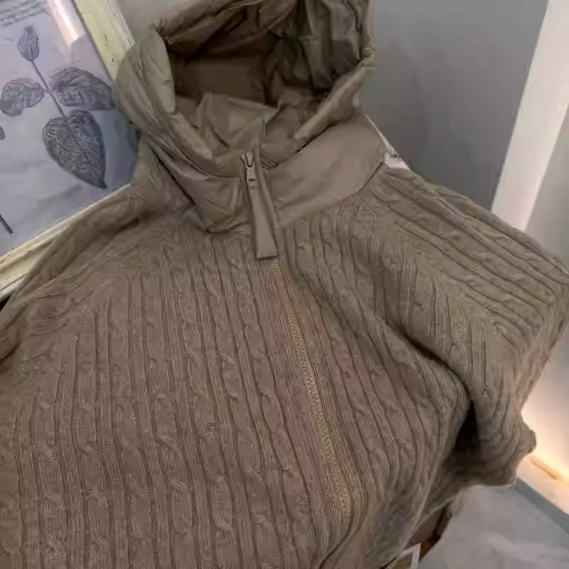 2025秋冬新款女拼接连帽韩版设计百搭毛衣套头针织