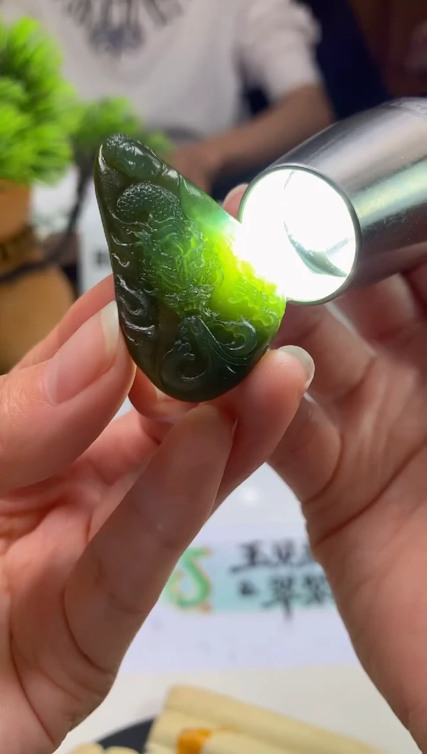 未镶嵌定制翡翠B**熊---120892