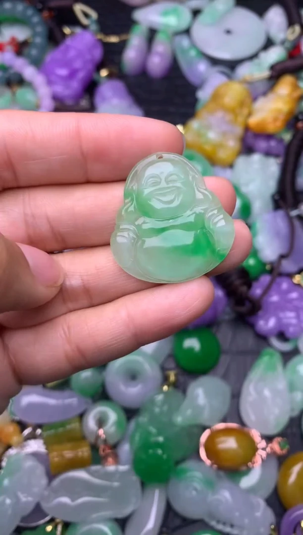 颈饰未镶嵌翡翠缅甸翡翠吊坠