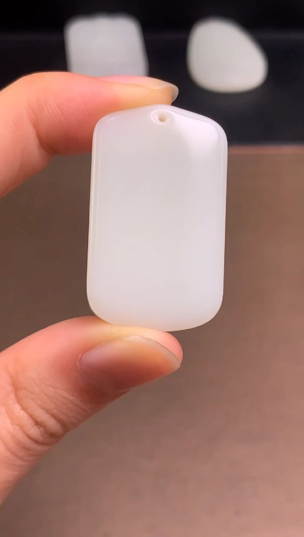 颈饰未镶嵌和田玉14