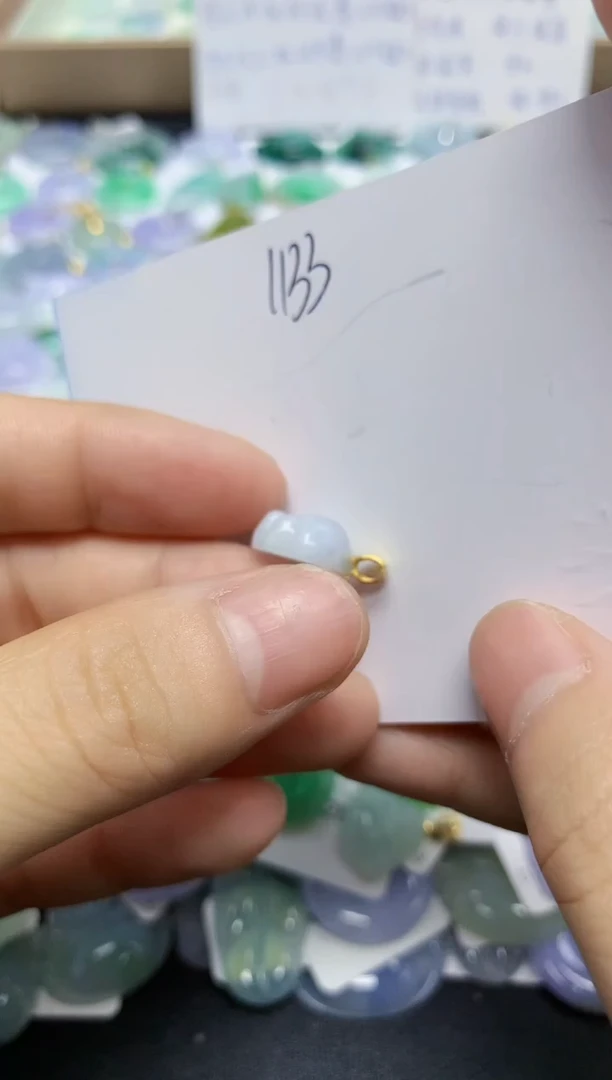 翡翠未镶嵌颈饰天然缅甸翡翠A货