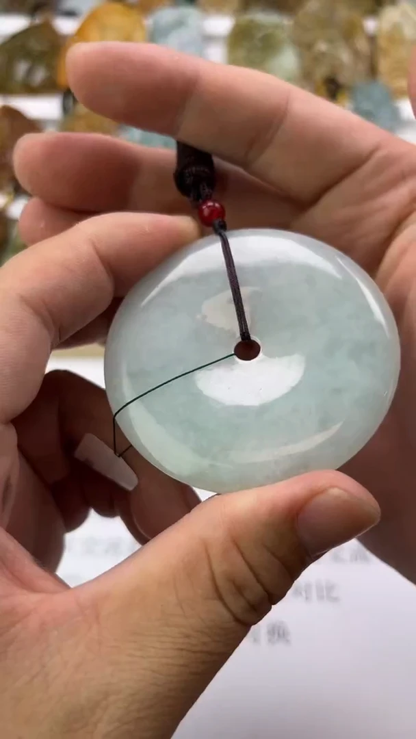 翡翠未镶嵌颈饰天然翡翠