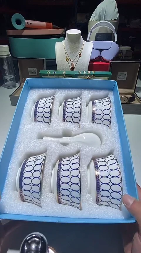 瓷片生活的本意就是开心@@1