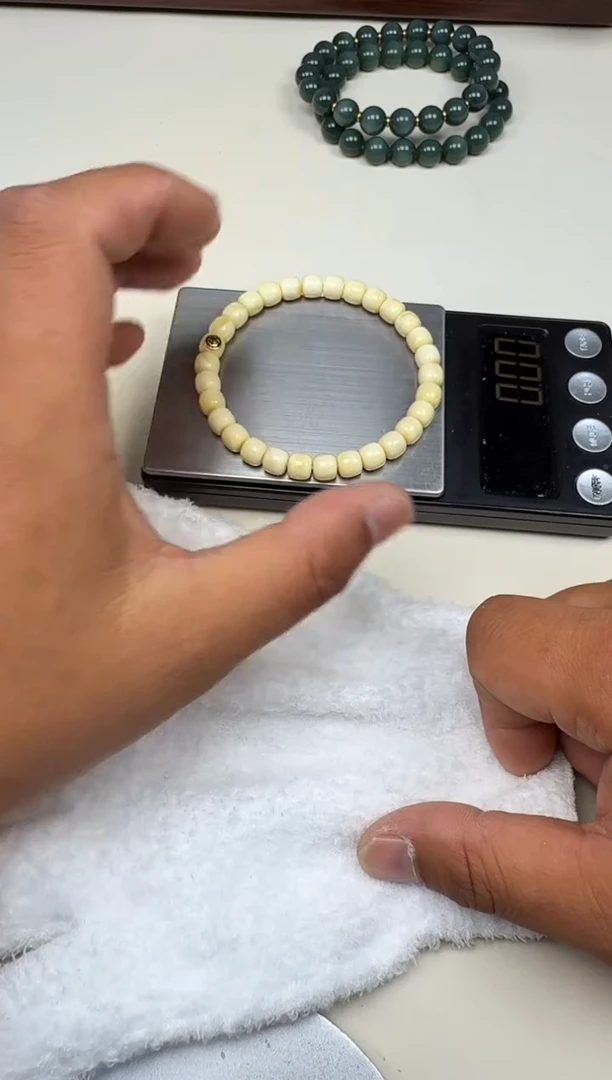 手串蜜蜡未镶嵌蜜蜡