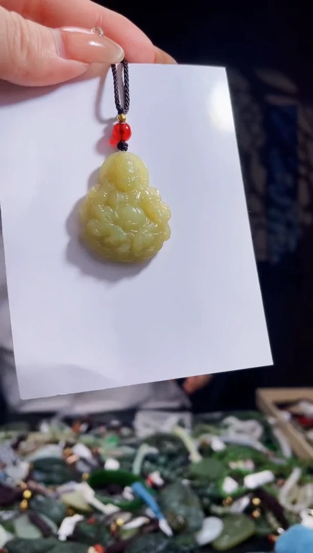 【闪购商品】和田玉颈饰未镶嵌拍一发一