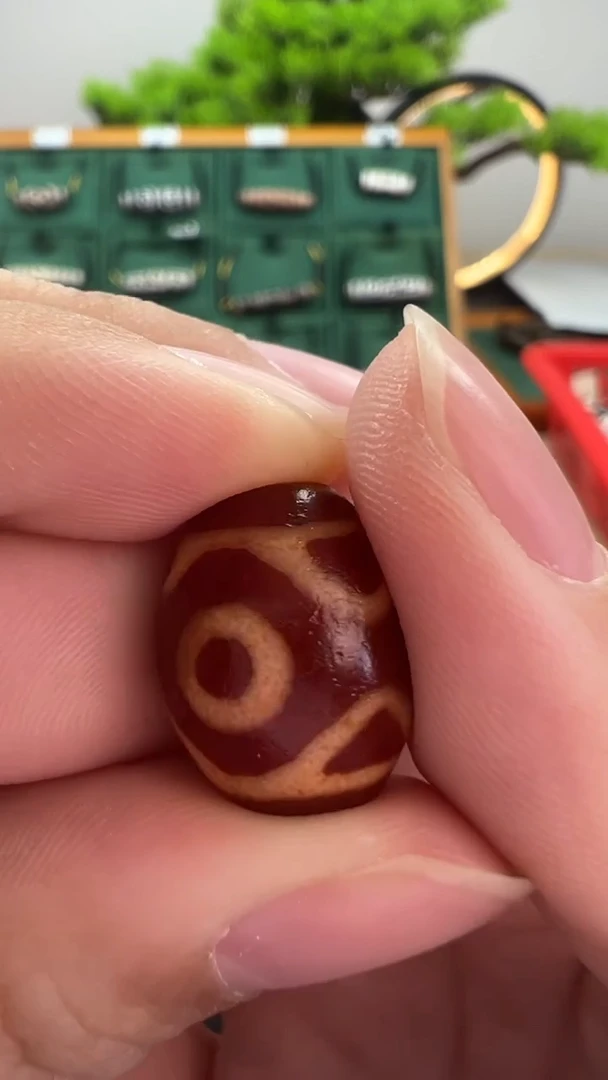 玛瑙/玉髓（覆膜）颈饰未镶嵌47.（微瑕随机发货）